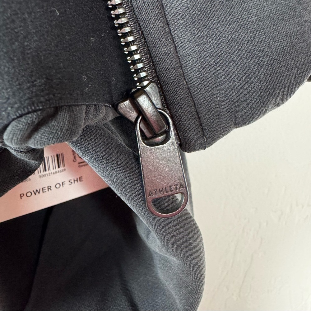 Athleta Hoodie Sweatshirt Jacket Seasoft Bubble Hem Full Zip Solid Black Knit - Picture 4 of 13